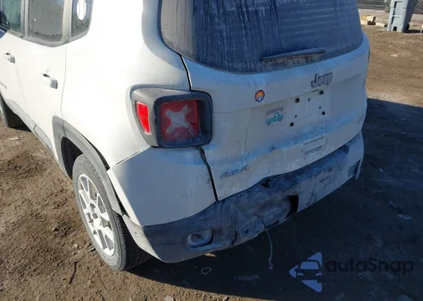 2020 Jeep Renegade Latitude 4X4 из США, поврежденный, VIN ZACNJBBB0LPL75637